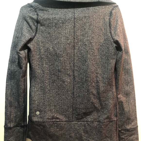 ❤️SOLD❤️ LULULEMON JACKET - Picture 2 of 8